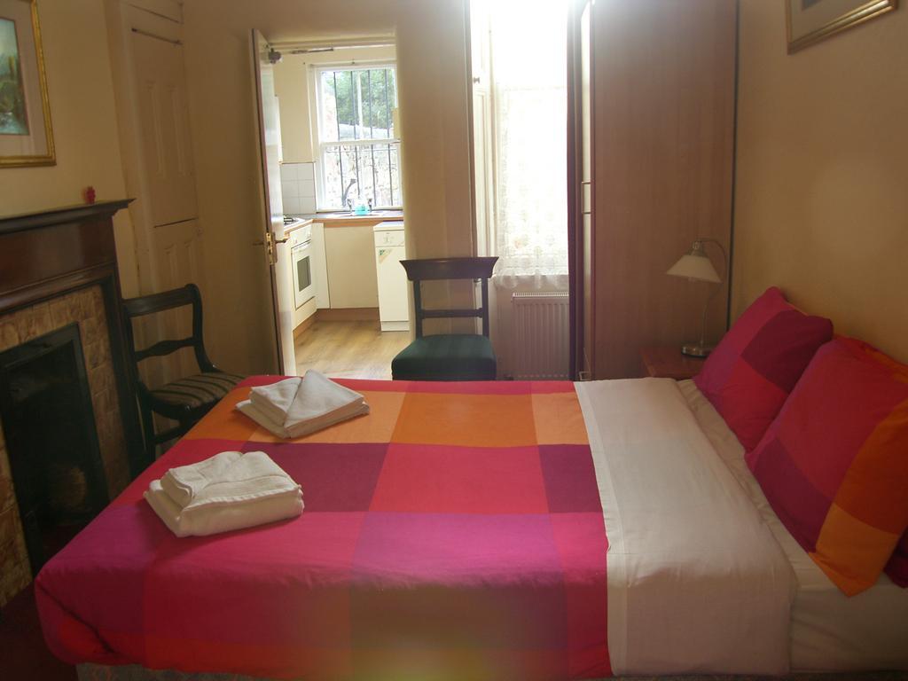Regis Guest House Edinburgh Bilik gambar