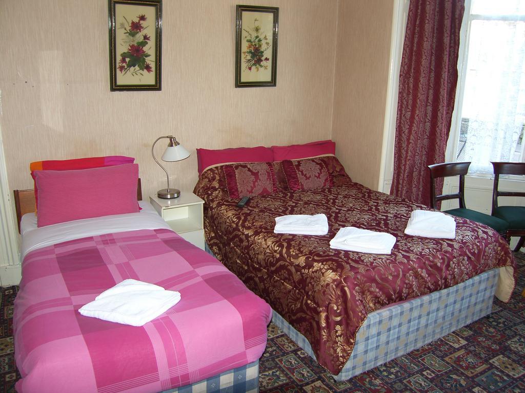 Regis Guest House Edinburgh Bilik gambar